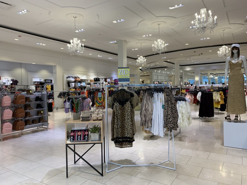 Stores like Forever 21 are updating store layouts for a more minimalist interior to make a retail comeback