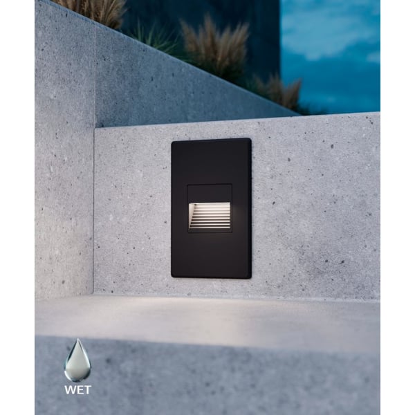Vertical Baffled Louver Recessed Pathway and Step Light