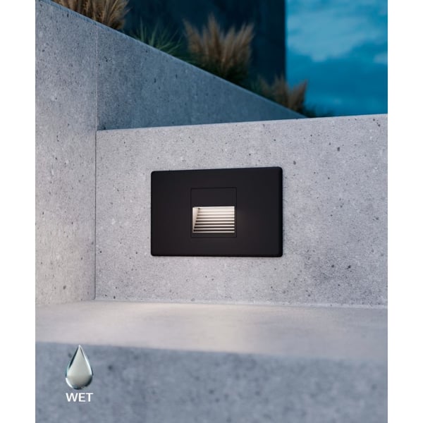Horizontal Baffled Louver Recessed Pathway and Step Light