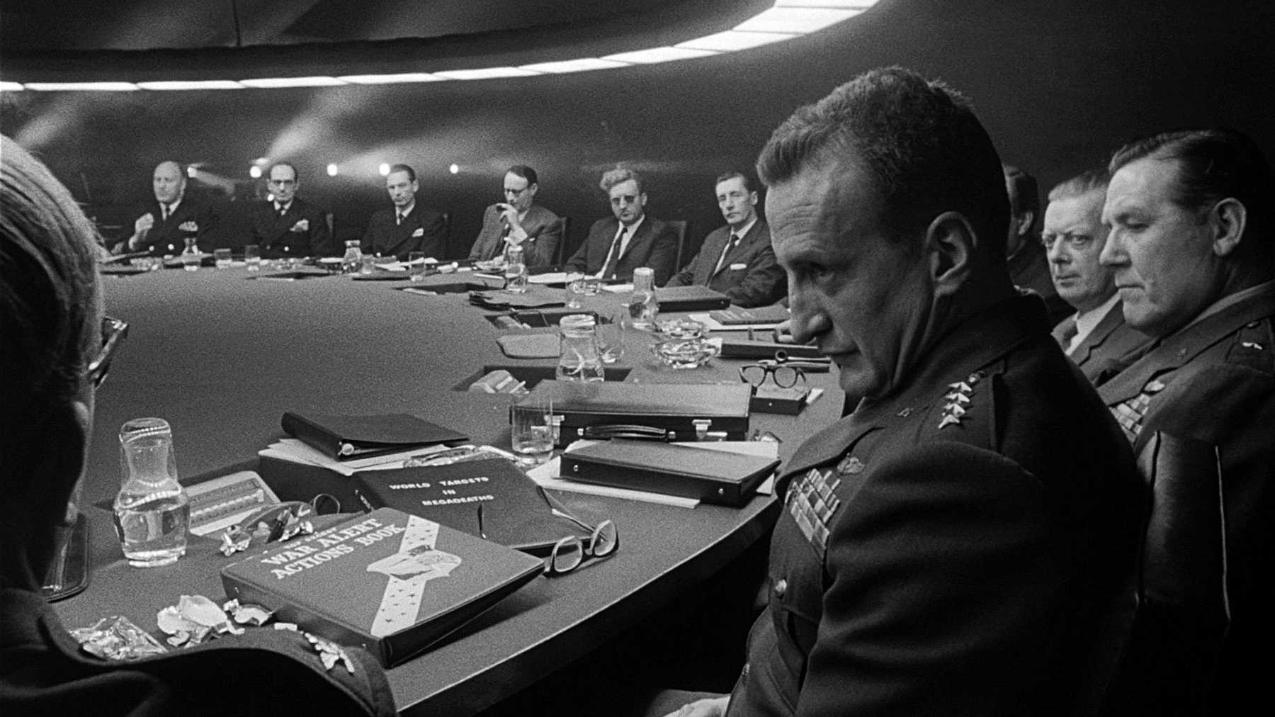 Who Designed the Classic Ring Pendant in 1964's Dr. Strangelove