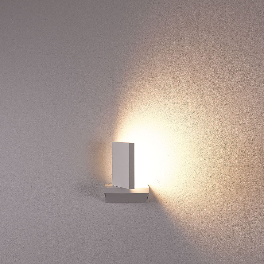Eurofase Lighting MANA LED OUTDOOR WALL MOUNT