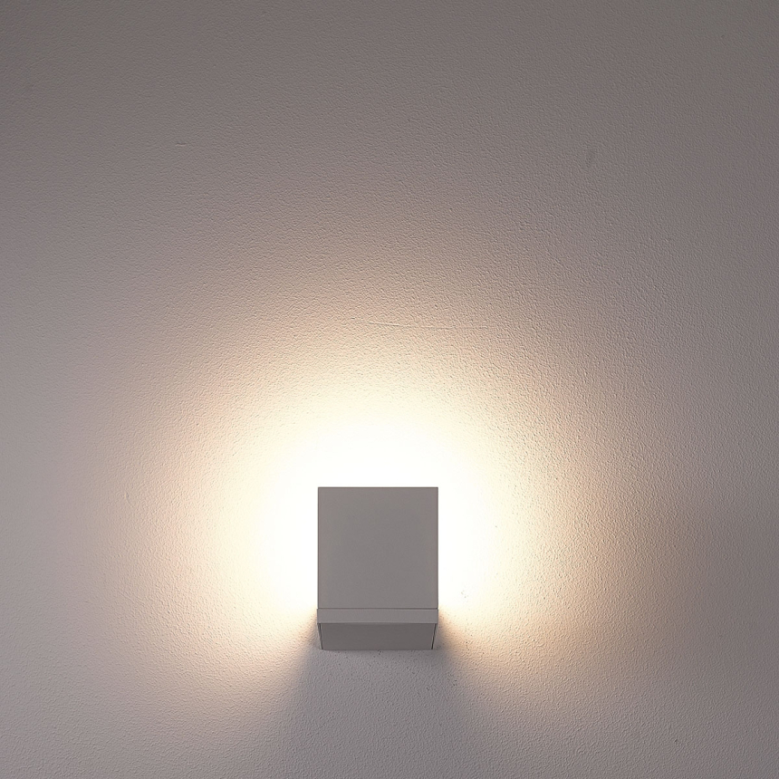 Eurofase Lighting MANA LED OUTDOOR WALL MOUNT