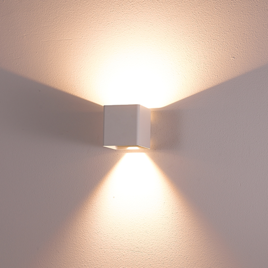 Eurofase Lighting CREST LED OUTDOOR WALL MOUNT