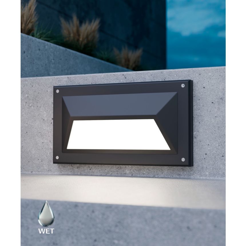 Recessed Wall-Mounted Hooded LED Step Light