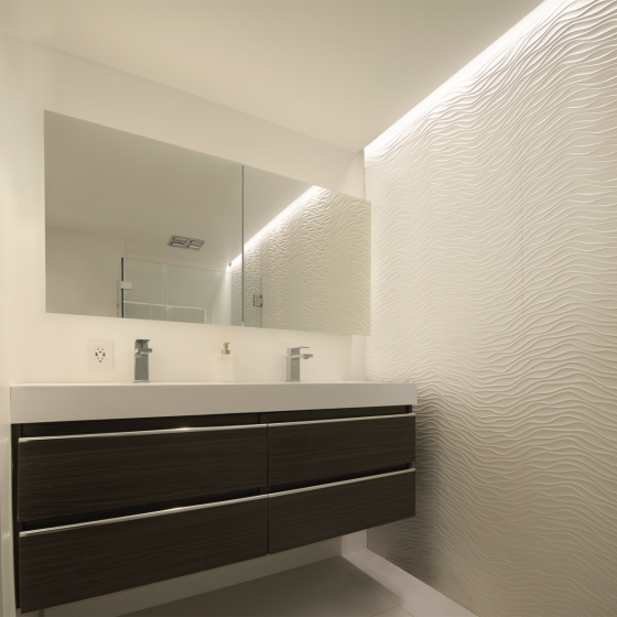 Alcon 12109-WT Wall Grazer Linear LED Light