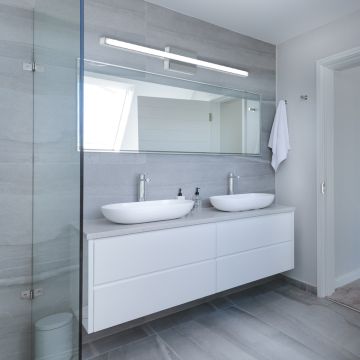 Alcon 11720 Linear LED Vanity Lightbar
