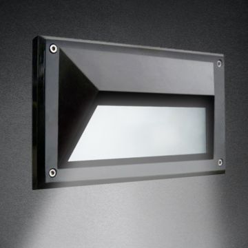 Alcon 9608 Recessed Wall-Mounted LED Step and Driveway Light