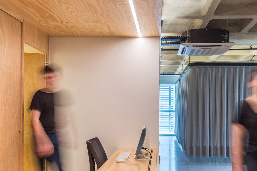 Commercial-Grade Linear Recessed Lighting